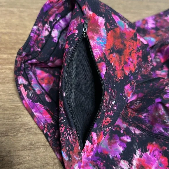 Lululemon like new swift speed high rise tight cinch waist pocket leggings - Picture 11 of 16